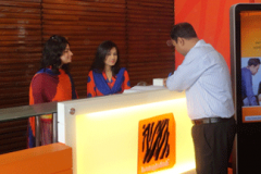 Front Desk Executive
